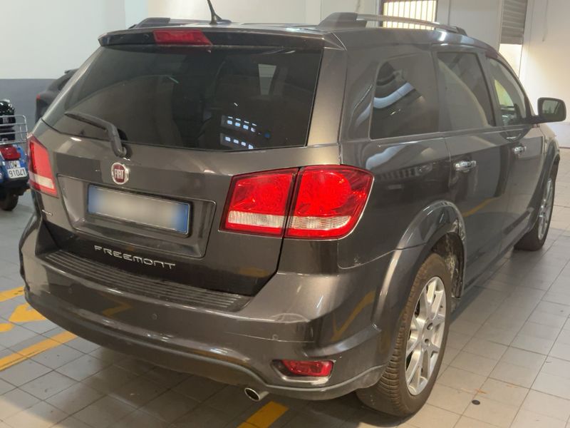 Fiat Freemont 2.0 Multijet Lounge 4WD 2015 – снимка 8
