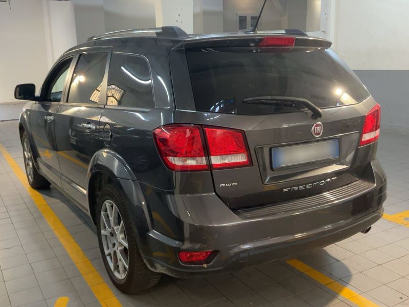 Fiat Freemont 2.0 Multijet Lounge 4WD 2015 – снимка 6