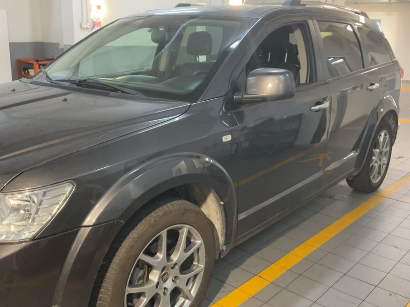 Fiat Freemont 2.0 Multijet Lounge 4WD 2015 – снимка 2