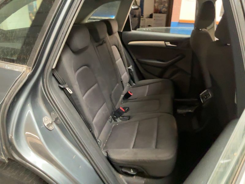 Audi Q5 2.0 TDI quattro — zdjęcie 14