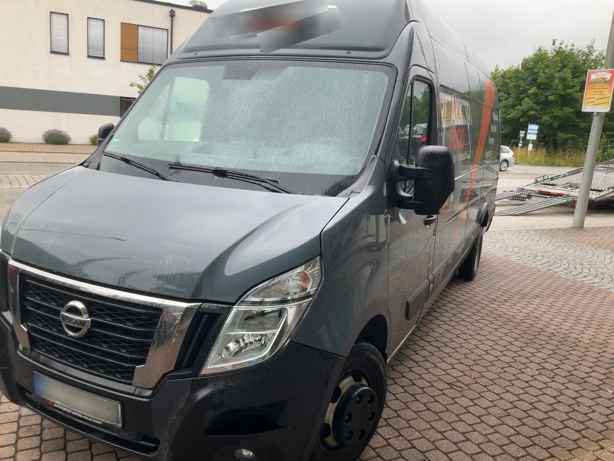 Nissan Interstar 2022