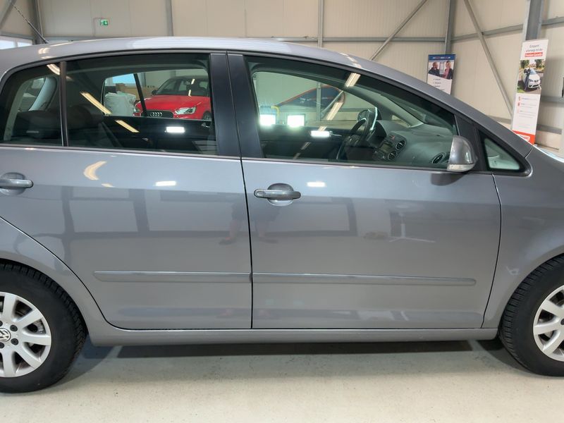 Volkswagen Golf V Plus 1.6 Comfortline 2008 – снимка 10