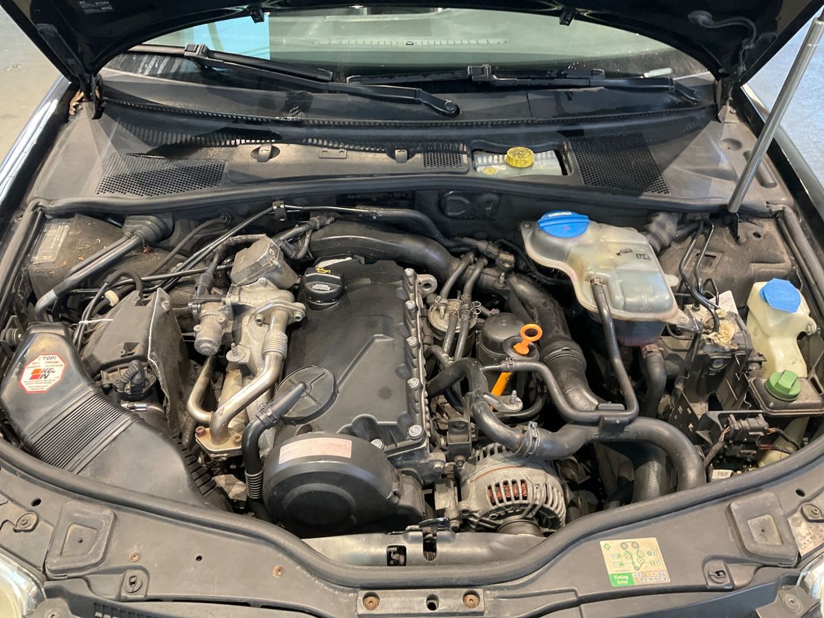 Volkswagen Passat 2004 — photo 3