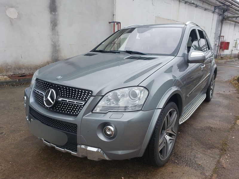 Mercedes-Benz M-Klasse