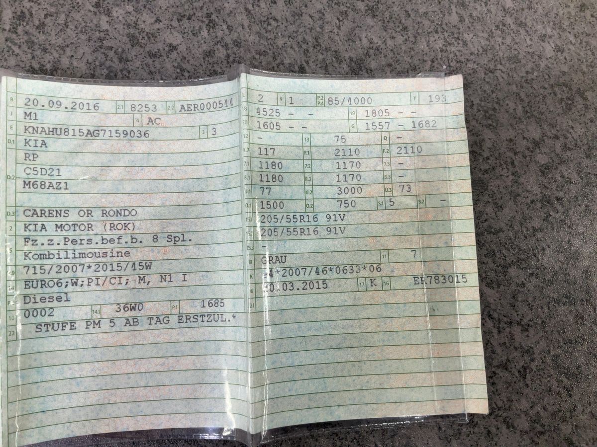 Kia Carens d'occasion