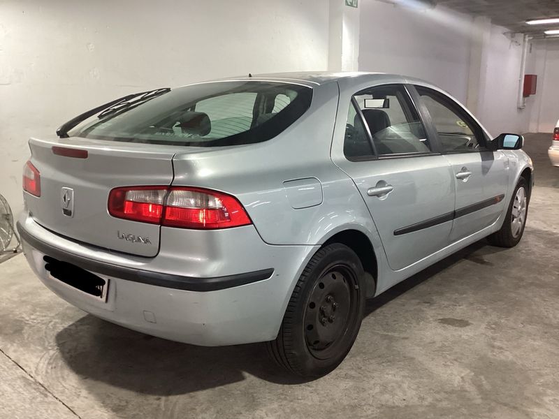 Renault Laguna 2.0 Authentique — zdjęcie 2