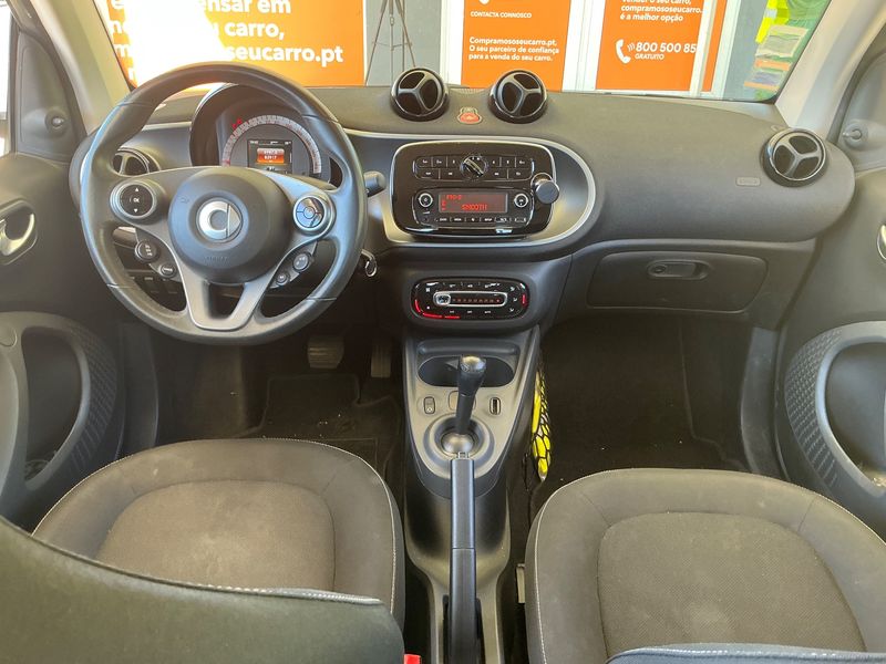 Smart fortwo 1.0 Basis passion 2018 – снимка 17