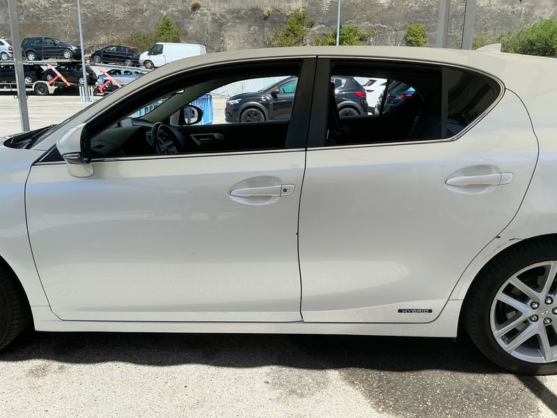 Lexus CT-Serie CT 200h Executive Line — zdjęcie 4