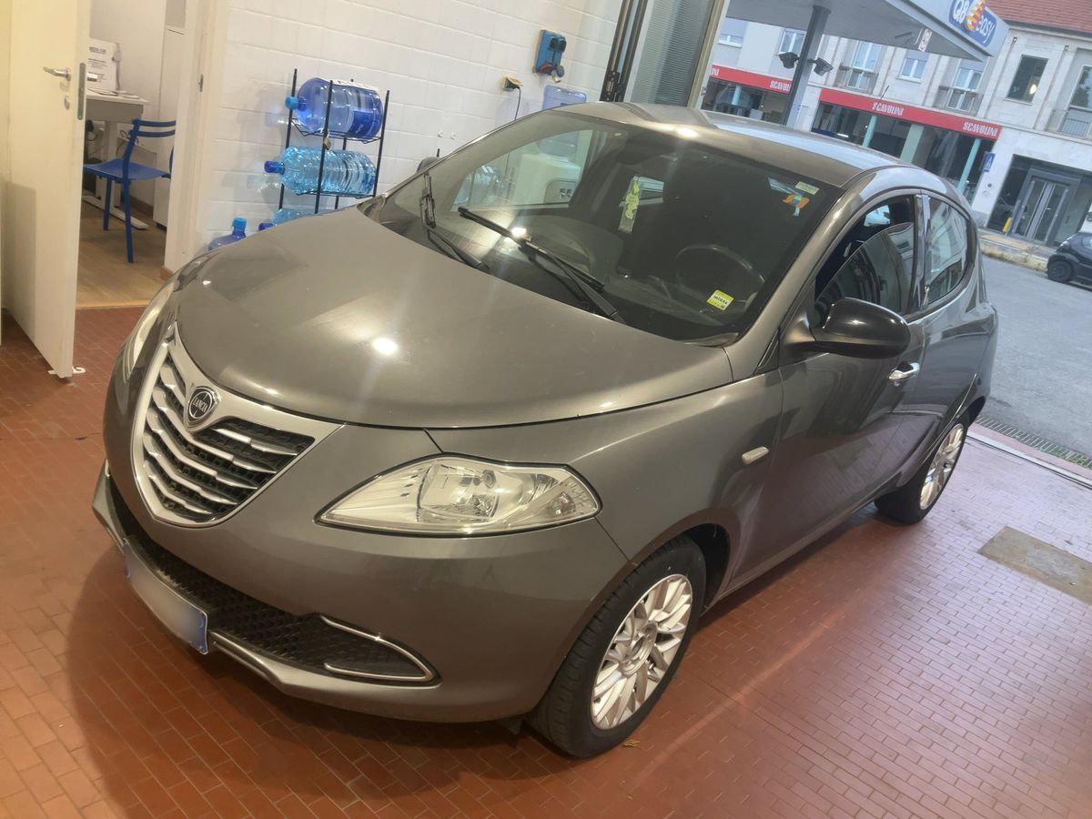 Lancia Ypsilon d'occasion