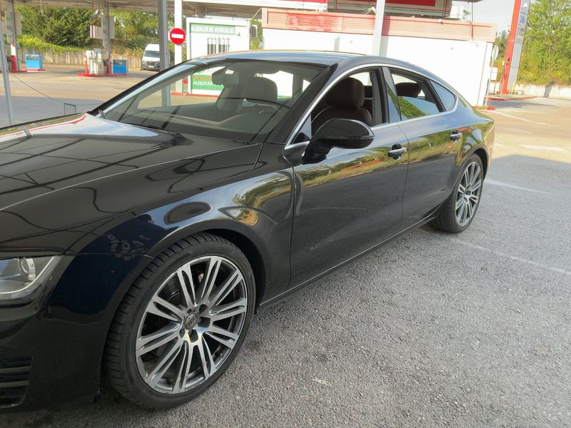 Audi A7 Sportback 3.0 V6 TDI quattro — zdjęcie 2