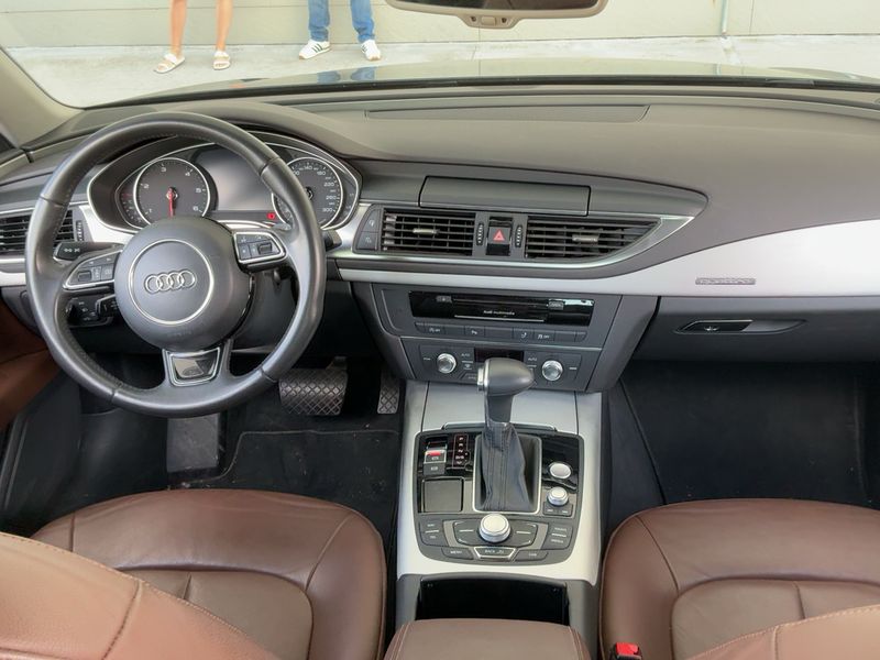 Audi A7 Sportback 3.0 V6 TDI quattro — zdjęcie 12