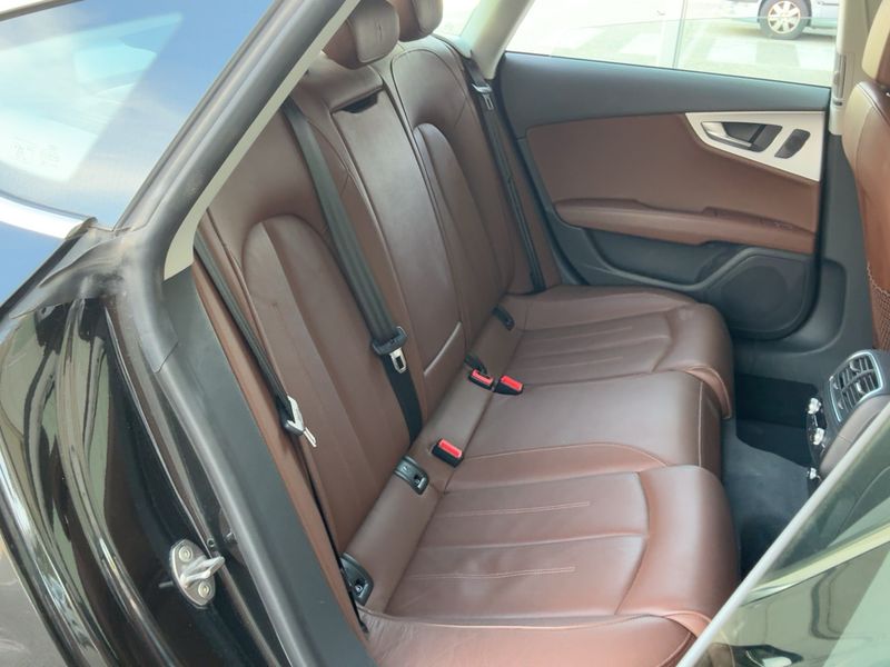 Audi A7 Sportback 3.0 V6 TDI quattro — zdjęcie 14