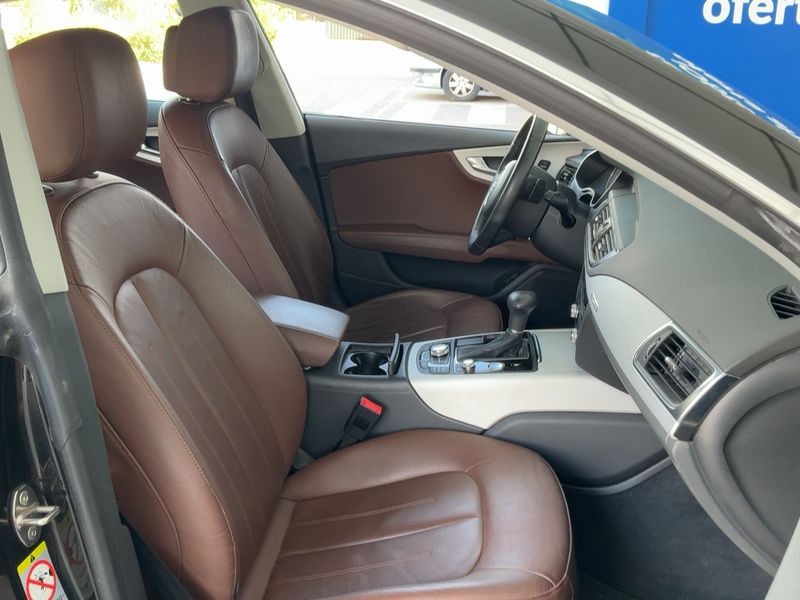 Audi A7 Sportback 3.0 V6 TDI quattro — zdjęcie 11