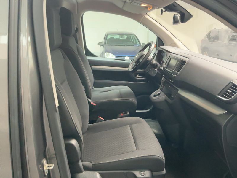 Opel Zafira Life 2.0 Diesel Edition M (L2) — zdjęcie 11