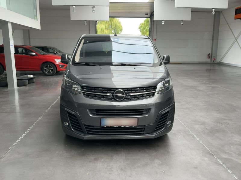 Opel Zafira Life 2.0 Diesel Edition M (L2) — zdjęcie 9