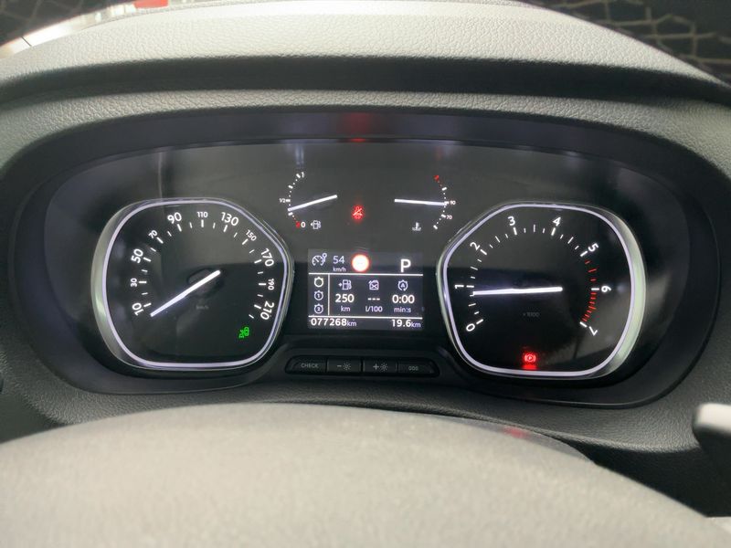 Opel Zafira Life 2.0 Diesel Edition M (L2) — zdjęcie 13