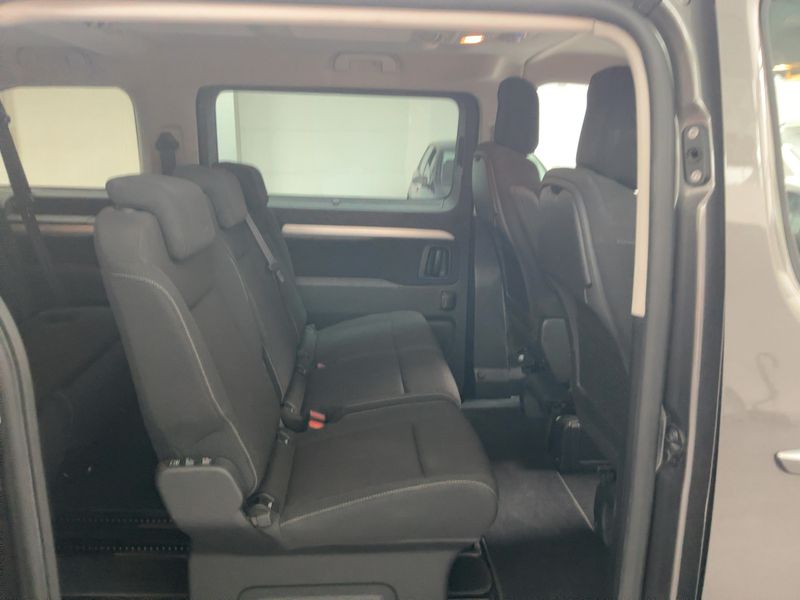 Opel Zafira Life 2.0 Diesel Edition M (L2) — zdjęcie 14