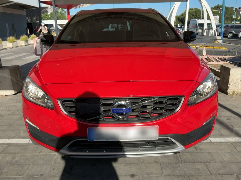 Volvo V60 Cross Country 2.0 D3 Kinetic — zdjęcie 9