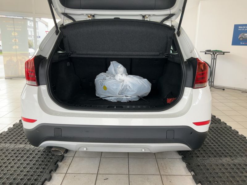 BMW X1 xDrive 18d — zdjęcie 10
