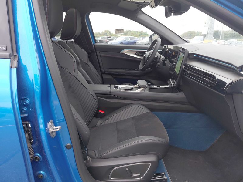 Renault Rafale 1.2 E-Tech Plug-in Hybrid Atelier Alpine 4x4 — zdjęcie 10