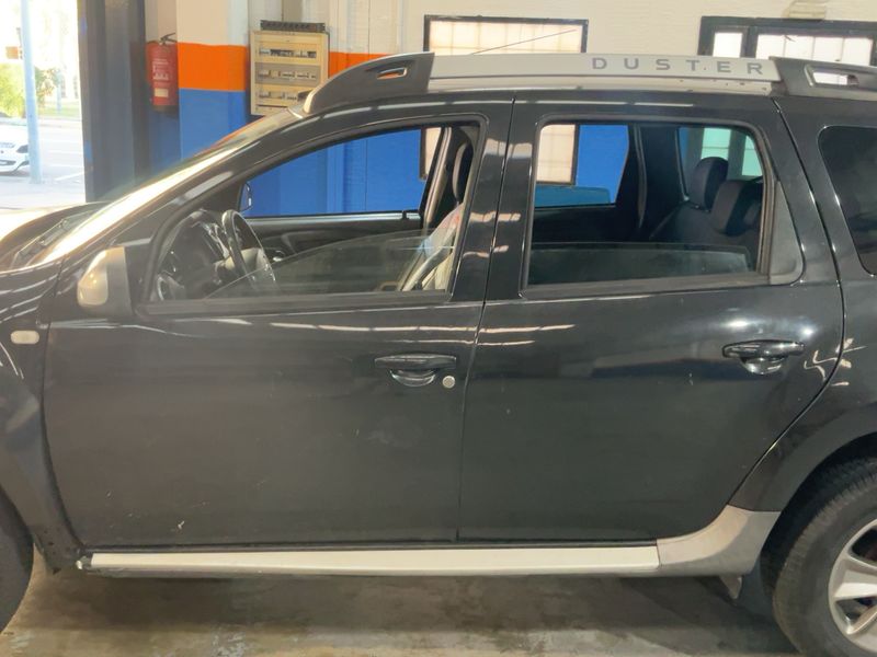 Dacia Duster 1.5 dCi Laureate 4x2 — zdjęcie 4