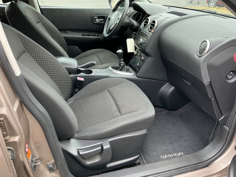 Nissan Qashqai 1.5 dCi Acenta — zdjęcie 3