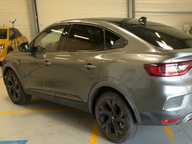 Renault Arkana 1.6 Hybrid E-Tech R.S. Line — zdjęcie 3