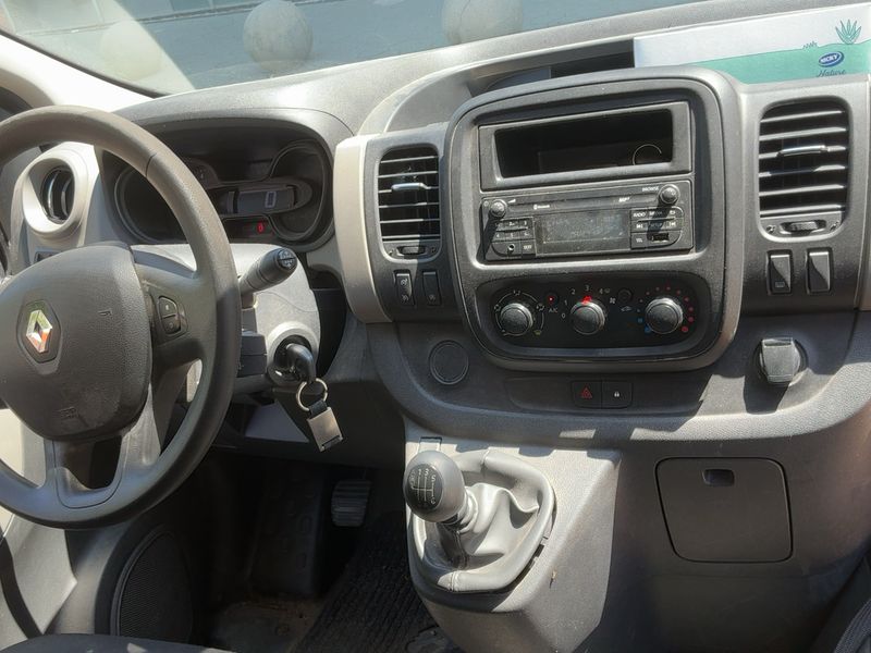 Renault Trafic 1.6 dCi Energy L1H2 2,9t — zdjęcie 12