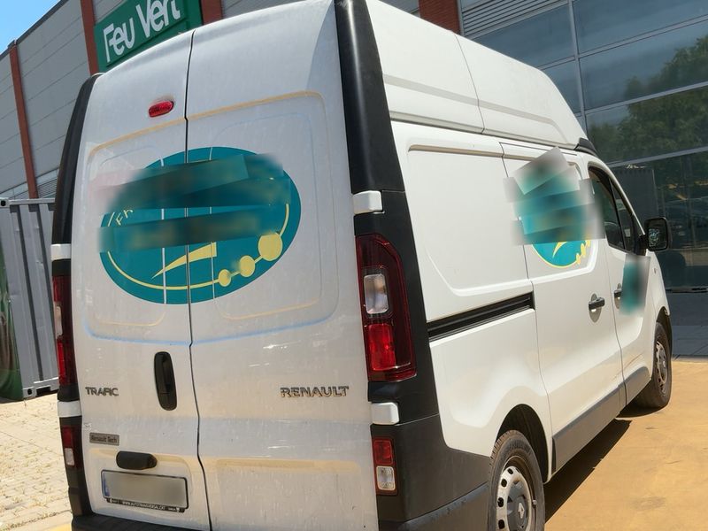 Renault Trafic 1.6 dCi Energy L1H2 2,9t — zdjęcie 6