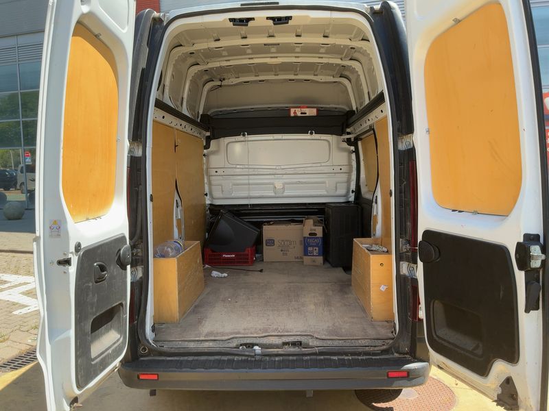 Renault Trafic 1.6 dCi Energy L1H2 2,9t — zdjęcie 10