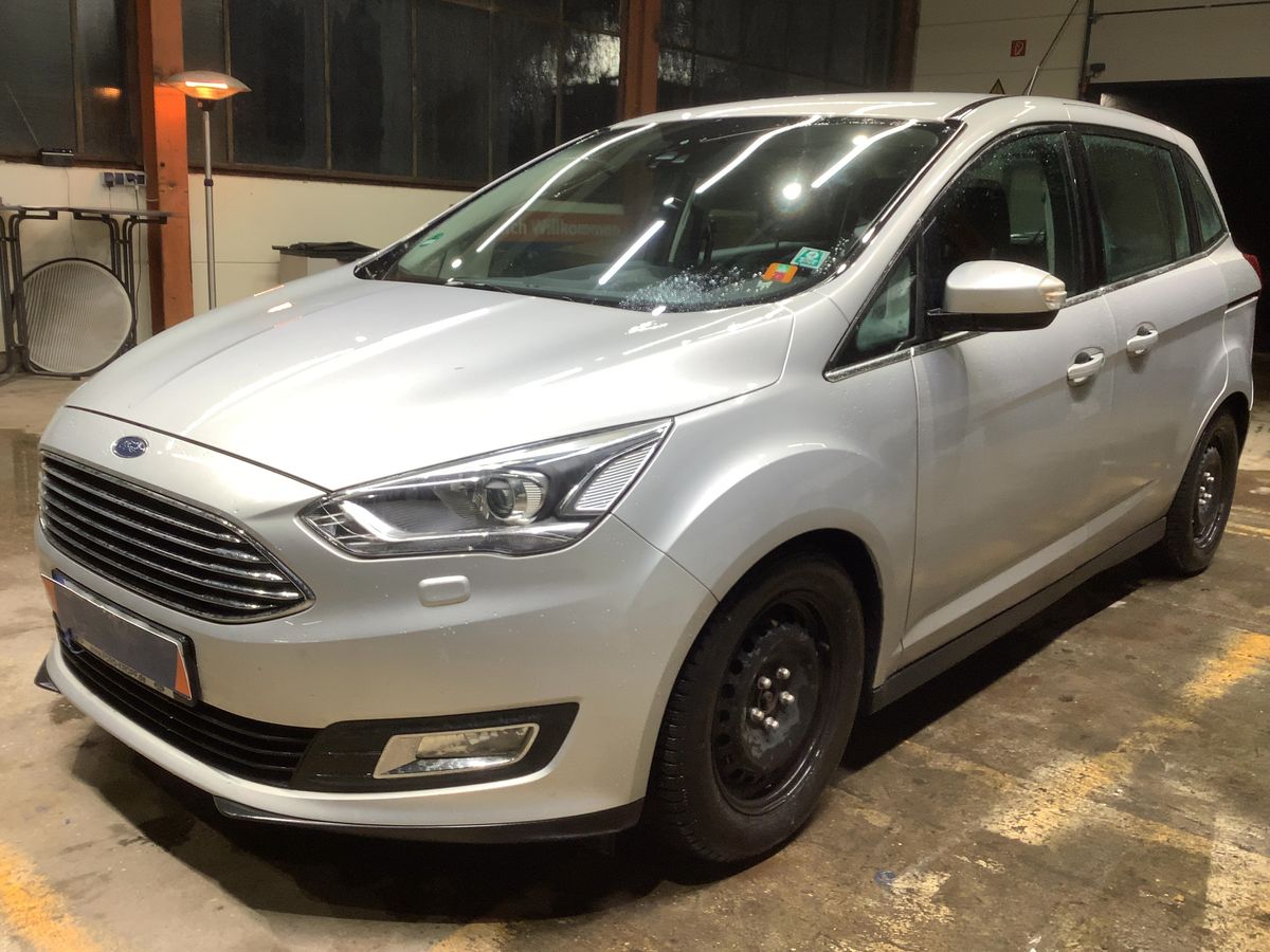 Ford Grand d'occasion