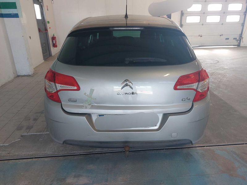 Citroen C4 1.6 e-HDi Confort — zdjęcie 4