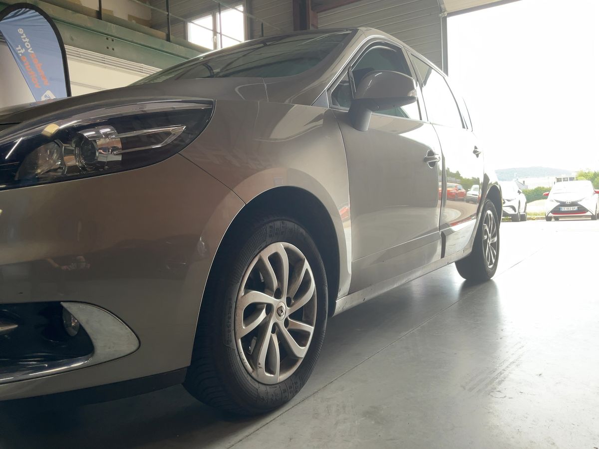 Renault Scenic d'occasion