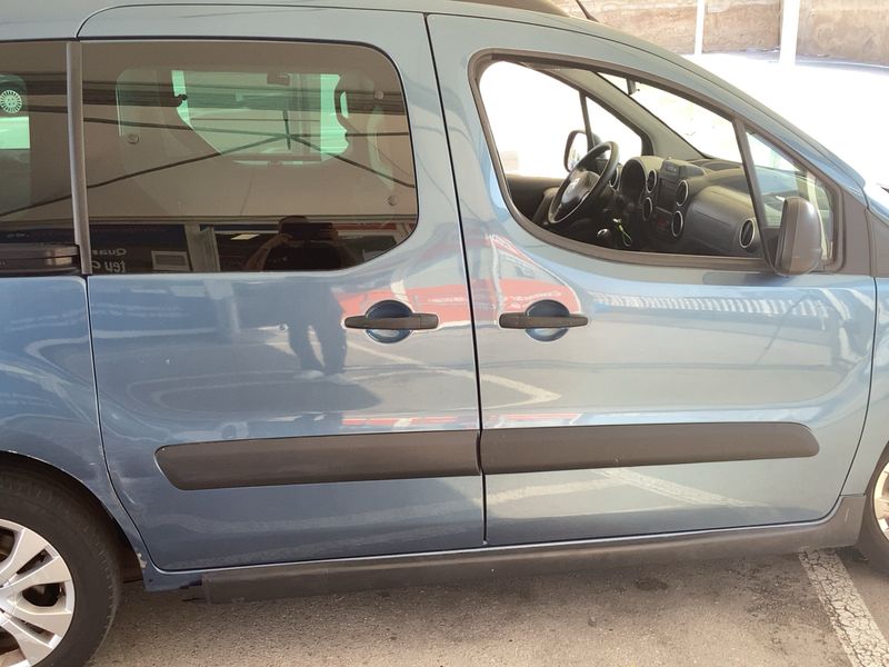 Citroen Berlingo 1.2 e-THP 20 Aniversario Edition — zdjęcie 7
