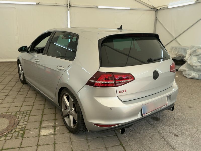 Volkswagen Golf VII 2.0 TFSI GTI "Performance" BlueMotion Tech — zdjęcie 3
