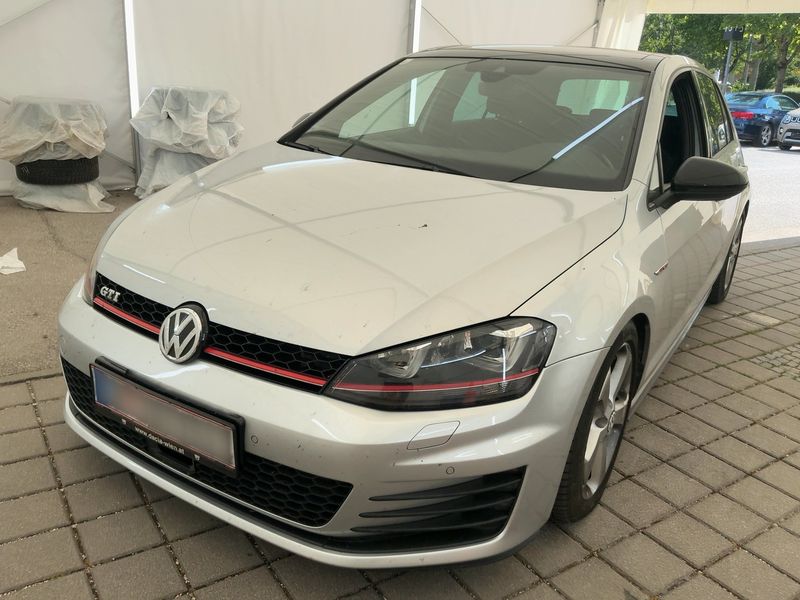 Volkswagen Golf VII 2.0 TFSI GTI "Performance" BlueMotion Tech — zdjęcie 2