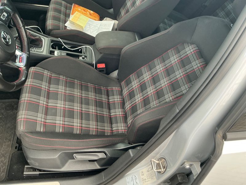 Volkswagen Golf VII 2.0 TFSI GTI "Performance" BlueMotion Tech 2016 – снимка 22