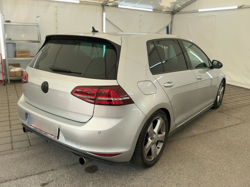Volkswagen Golf VII 2.0 TFSI GTI "Performance" BlueMotion Tech — zdjęcie 6