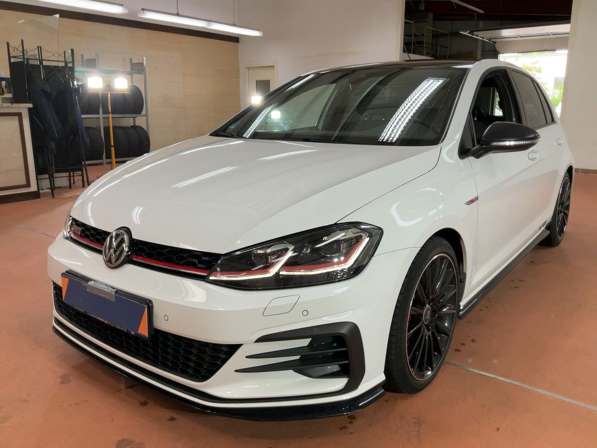 Volkswagen Golf VII 2.0 TSI GTI TCR