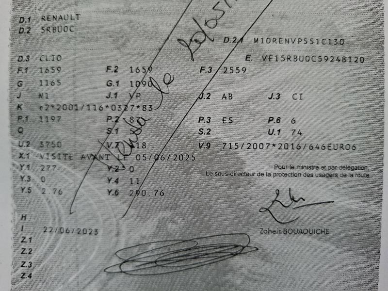 Renault Clio 1.2 TCe Steel — zdjęcie 16