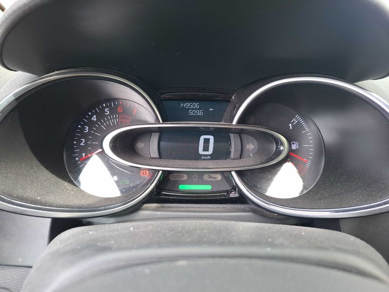 Renault Clio 1.2 TCe Steel — zdjęcie 12