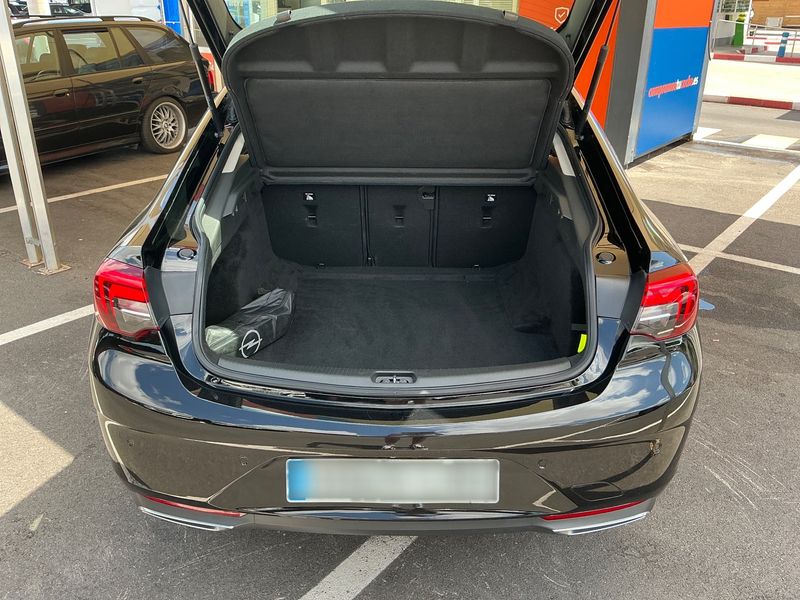 Opel Insignia Grand Sport 2.0 Turbo Business Elegance — zdjęcie 10