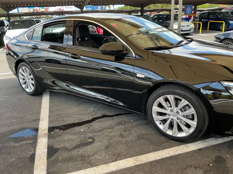 Opel Insignia Grand Sport 2.0 Turbo Business Elegance — zdjęcie 8