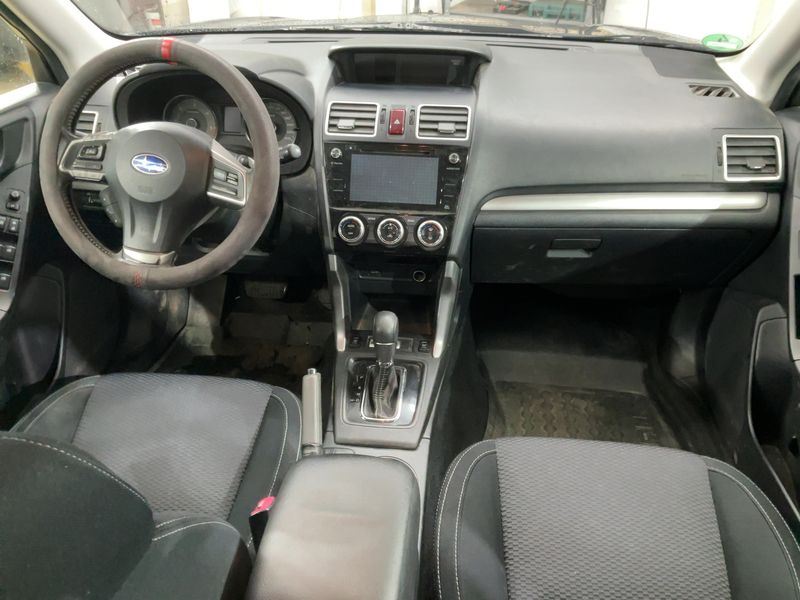 Subaru Forester 2.0 Diesel Exclusive — zdjęcie 12