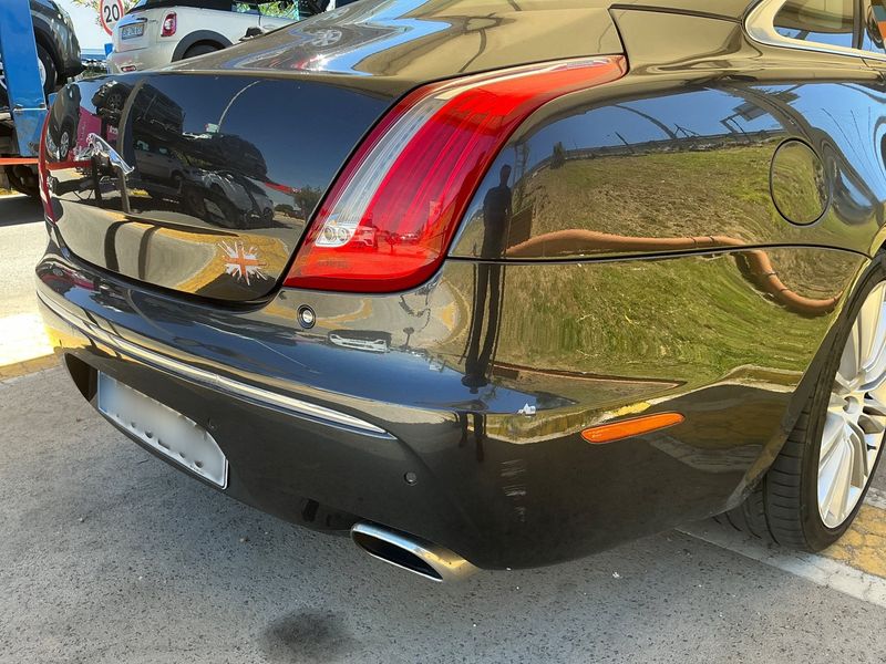 Jaguar XJ 3.0 D V6 Premium Luxury 2013 – снимка 32