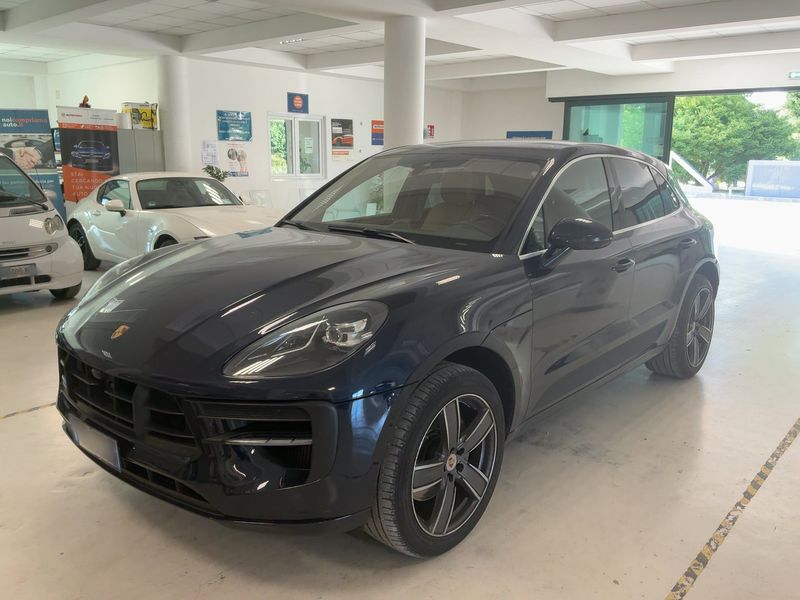 Porsche Macan S