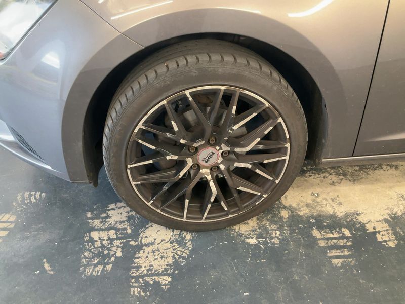 Seat Leon 1.2 TSI Reference 2014 – снимка 3