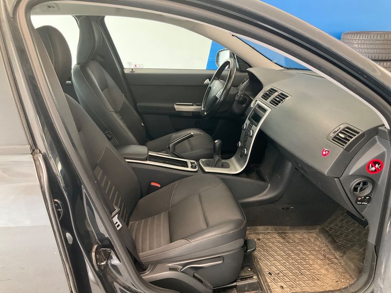 Volvo V50 1.6 DRIVe Momentum — zdjęcie 3