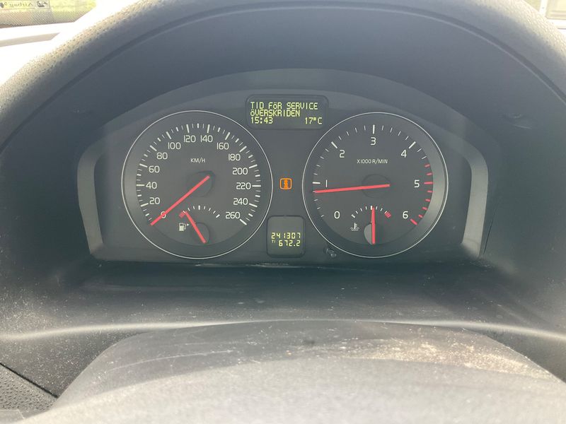 Volvo V50 1.6 DRIVe Momentum — zdjęcie 4