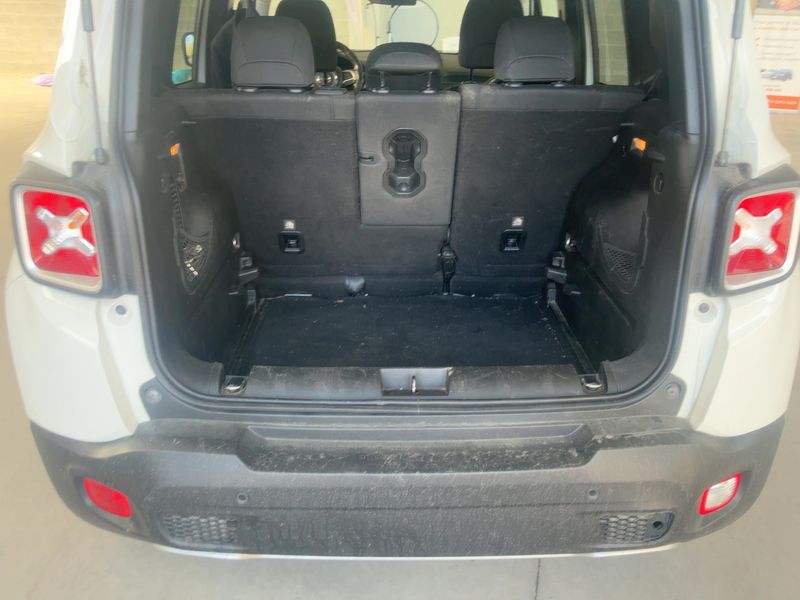 Jeep Renegade 1.4 M-Air Limited 4WD — zdjęcie 10